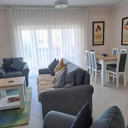 Apartment Opomar 3 Bed 4 Bath First Floor *