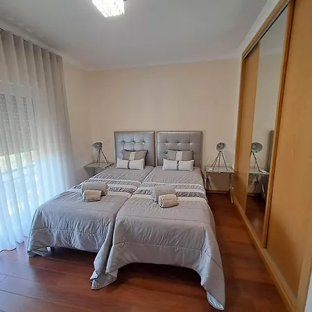 Opomar 3 Bed 4 Bath First Floor Apartment Tavira