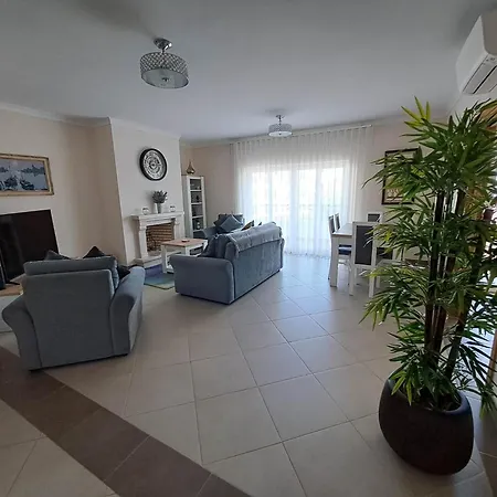 Apartment Opomar 3 Bed 4 Bath First Floor Tavira